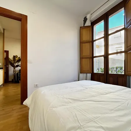 Vut Plaza Corrillo Apartment *